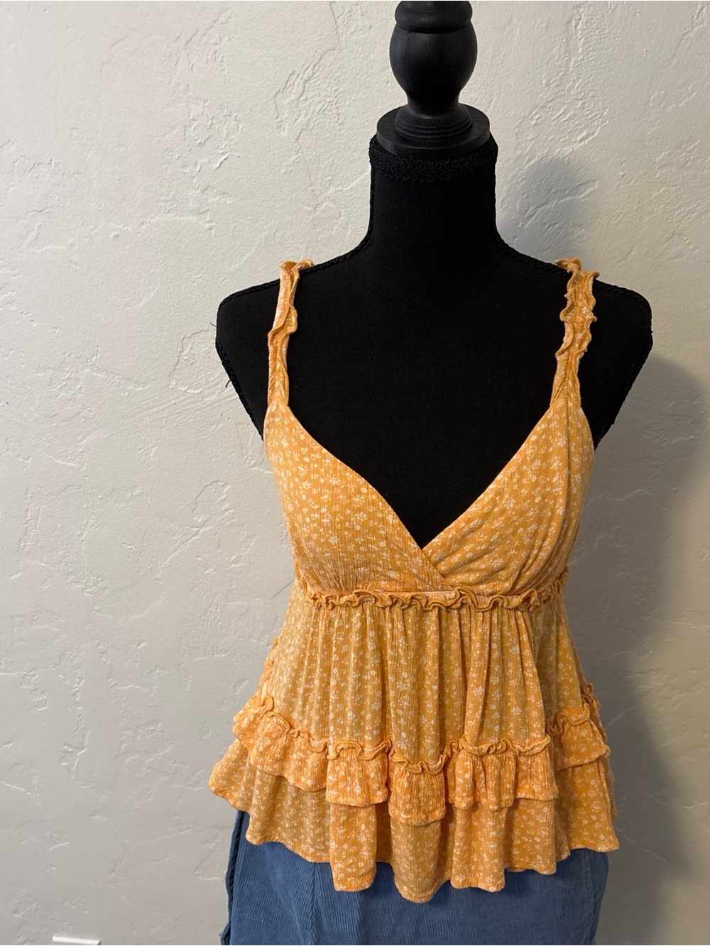 Lush Yellow Floral Ruffle-Tiered Camisole